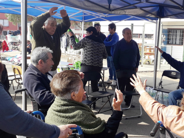 Vecinos de Bellavista destacan realización de feria de promoción de salud