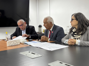 Alcalde de San Antonio se re&uacute;ne con el gobernador de Valpara&iacute;so para gestionar proyectos