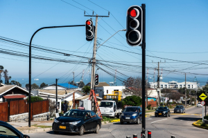Nuevo semáforo mejora la seguridad en la zona alta de San Antonio