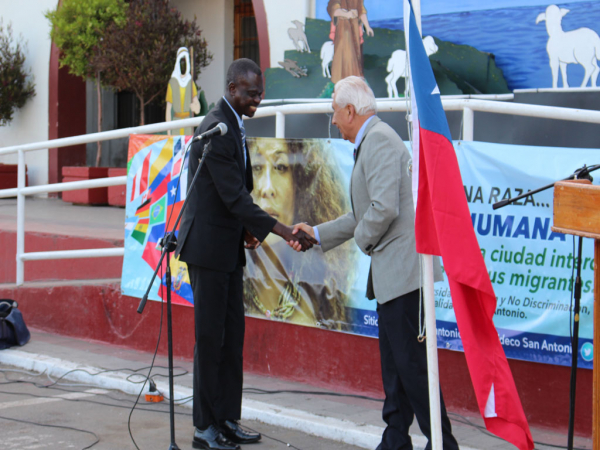 Municipalidad de San Antonio anuncia campa&ntilde;a de buen trato a personas migrantes