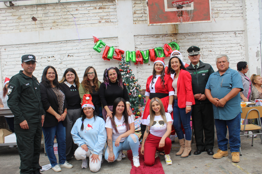 Hermosa fiesta navideña se vivió en el Centro de Cumplimiento Penitenciario San Antonio