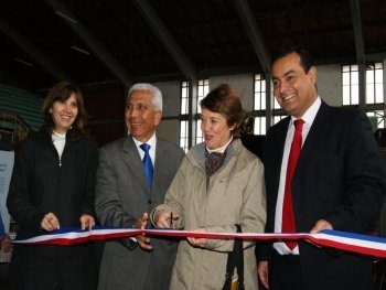 Autoridades participan de exhibici&oacute;n La magia de la percepci&oacute;n llega a San Antonio