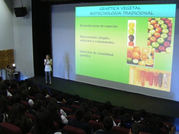 Direcci&oacute;n de Educaci&oacute;n Municipal inicia ciclo de charlas cient&iacute;ficas con Facultad de Ciencia de la Universidad de Chile