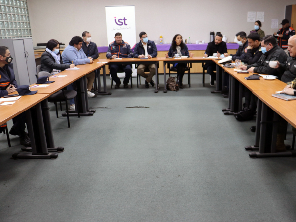 Comit&eacute; COGRID coordina acciones para el simulacro de sismo y tsunami de establecimientos educacionales