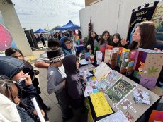 Todo un éxito fue la IV Feria de fomento lector en San Antonio